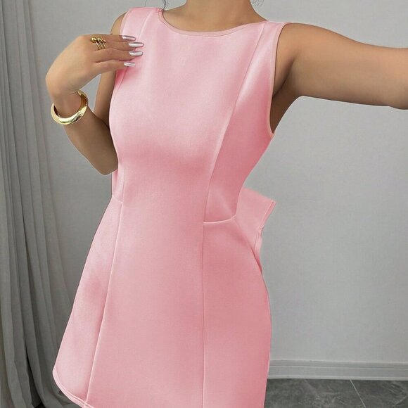 Pink Elegant Women's Sleeveless Dress With Huge Bow Back & Boat Neck, Slip Dress - Picture 6 of 6